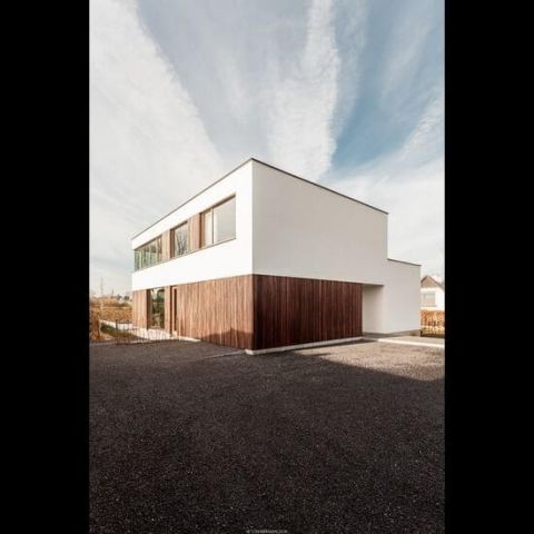 Houten buitenschrijnwerk en houten gevelbekleding