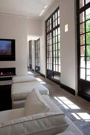 Steellook ramen moderne pastoriestijl