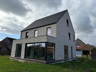 Afbeelding Van Whats App Op 2024 10 10 Om 12 07 57 B9F76131