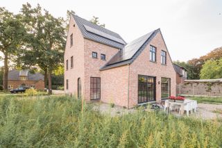 Livingwood Keyenberg 8