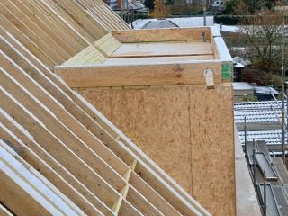 37D39B51 2D0D 406C 8F97 160E0595Bb17