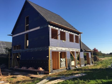 12027385 452152308303229 6422403934419792854 O