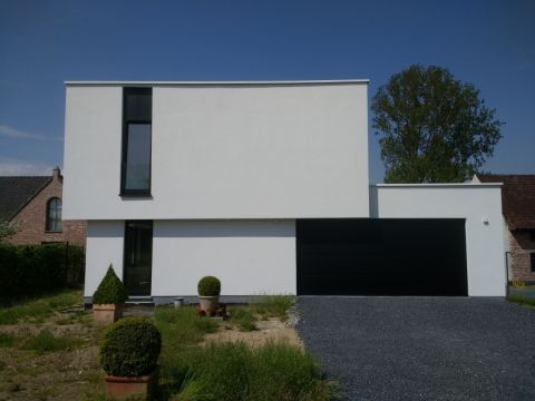 Moderne Open Woning Melden Voorgevel